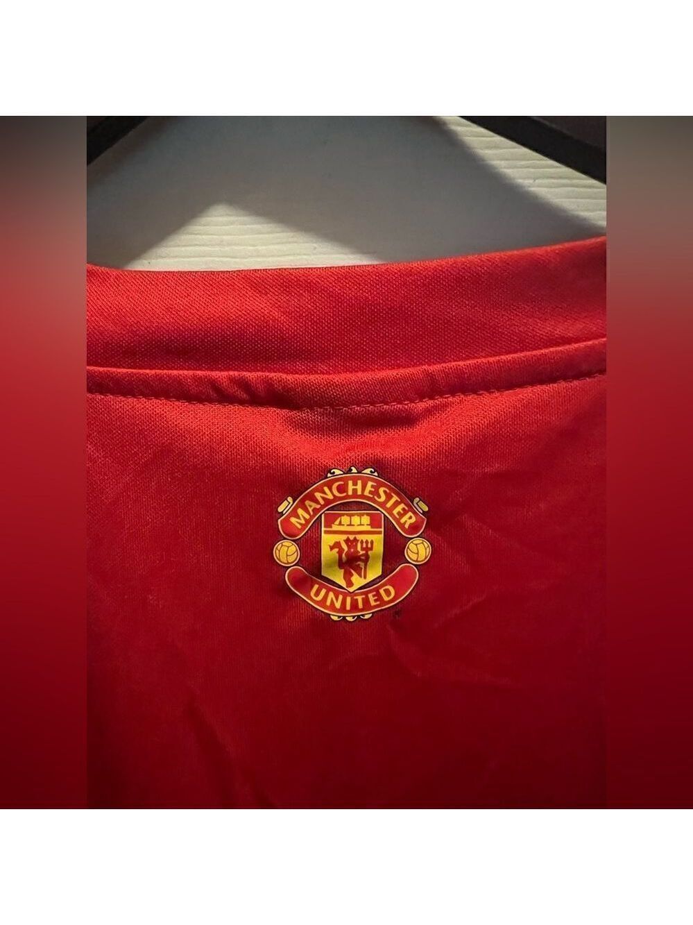 Manchester United Sewn Patch Soccer Jersey Shirt - Picture 5 of 7